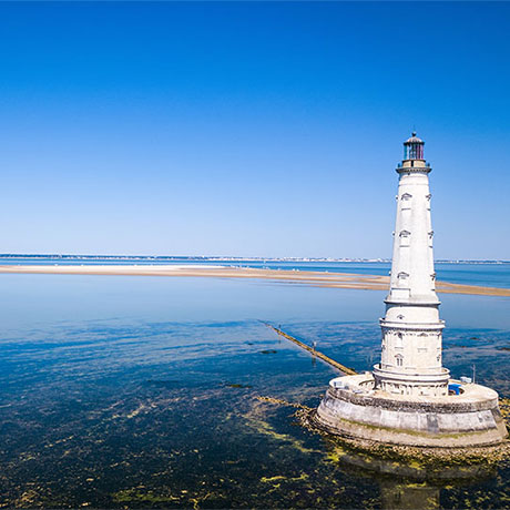 Phare de Cordouan aux alentours du camping Montacabana